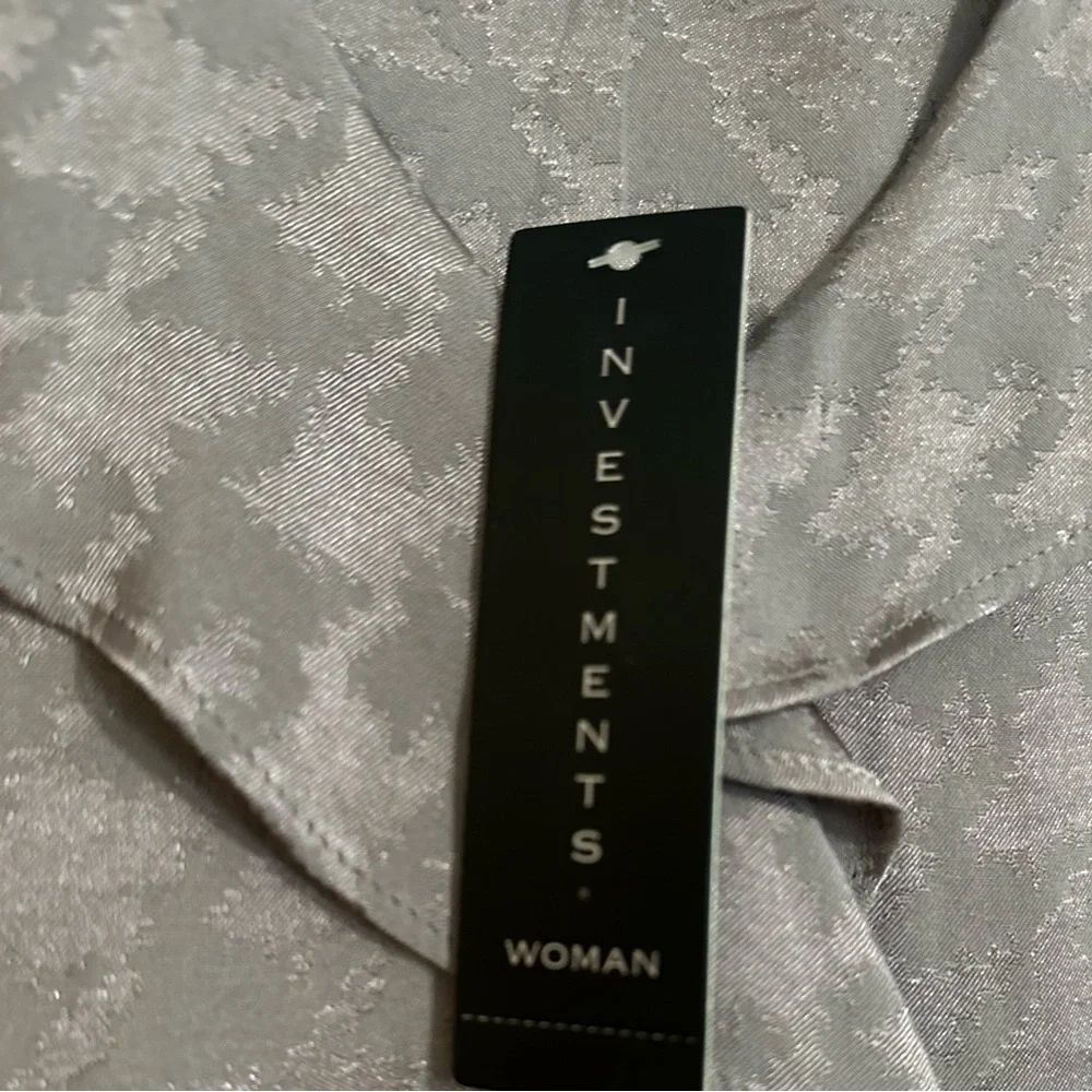 NWT Investments‎ Riley Women's Ruffled Blouse - Size 1X